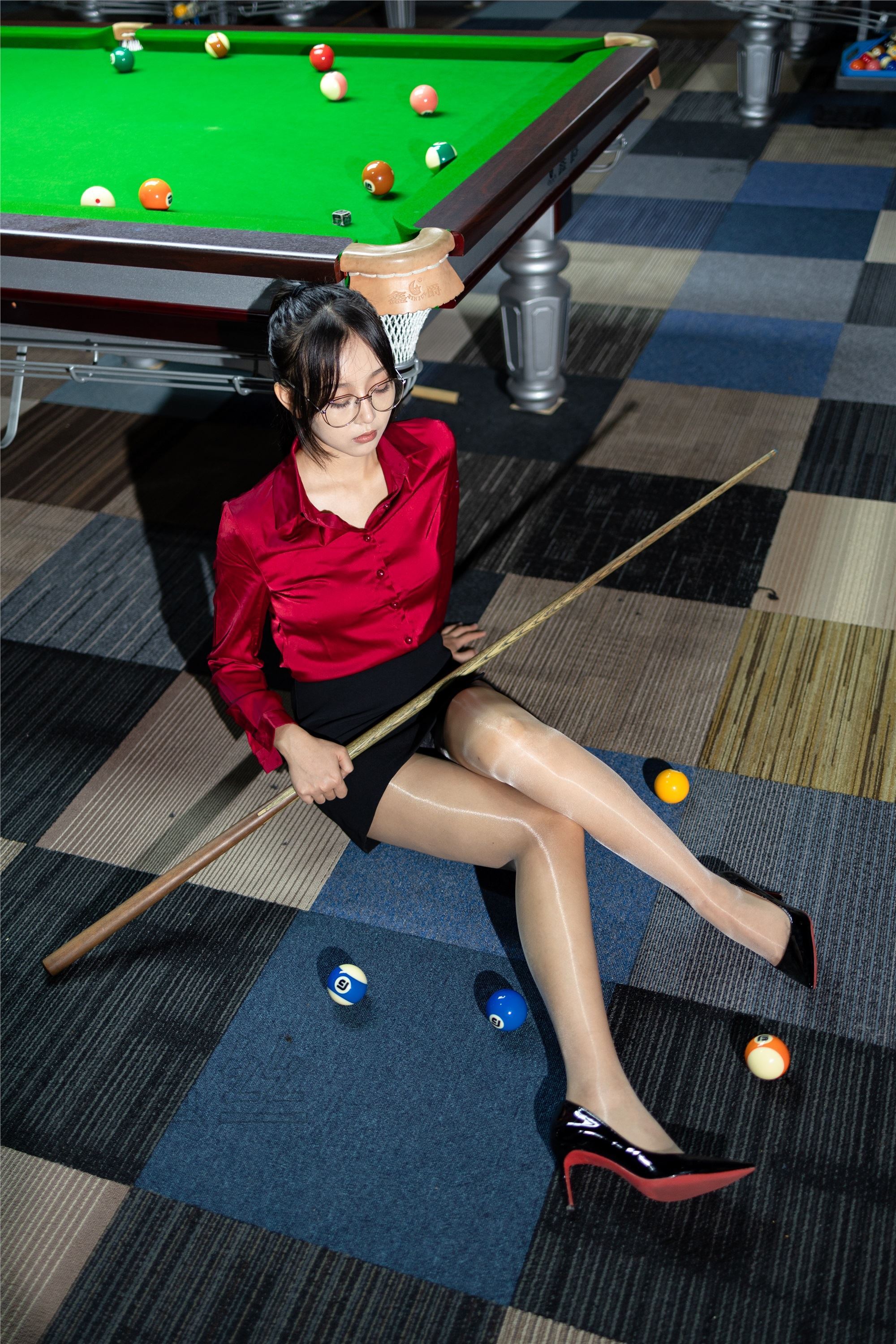 尤蜜丝 穿搭写真 NO.082